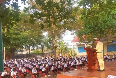 LỄ RA MẮT MÔ HÌNH ” CỔNG TRƯỜNG AN TOÀN GIAO THÔNG”