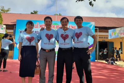Trường THCS Nguyễn Huệ với lễ mít tinh hưởng ứng ngày thế giới rửa tay bằng xà phòng