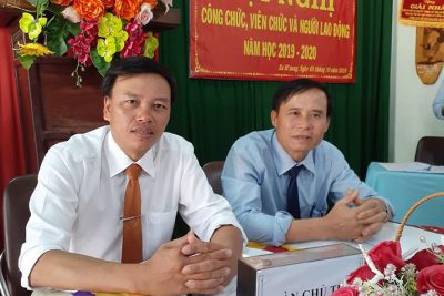 Trường THCS Nguyễn Huệ -Hội nghị công chức, viên chức năm học 2019-2020