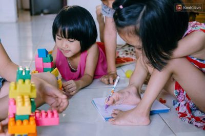 Gợi ý viết thư UPU 2019: Hãy viết về người hùng trong em