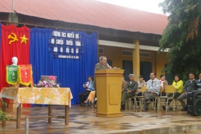 Liên đội trường THCS Nguyễn Huệ nói chuyện truyền thống bộ đội cụ Hồ