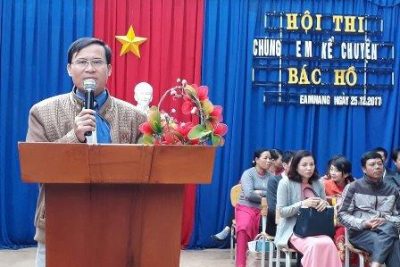 Liên đội trường THCS Nguyễn Huệ tổ chức hội thi: Chúng em kể chuyện Bác Hồ năm học 2017-2018.