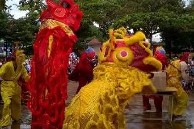 Liên đội trường THCS Nguyễn Huệ vui tết trung thu 2016